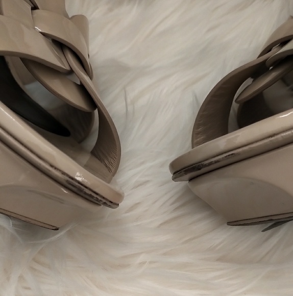 *SOLD* 💯Authentic YSL T-Strap Tribute Sandals - Picture 5 of 8